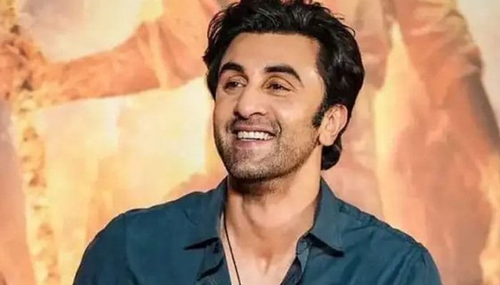 Ranbir Kapoor Yami Gautam Biography, Age, Family, Wedding, Movies & Net Worth