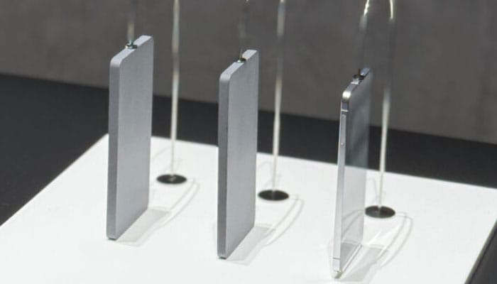 Top Ultra-Slim Smartphones of 2025